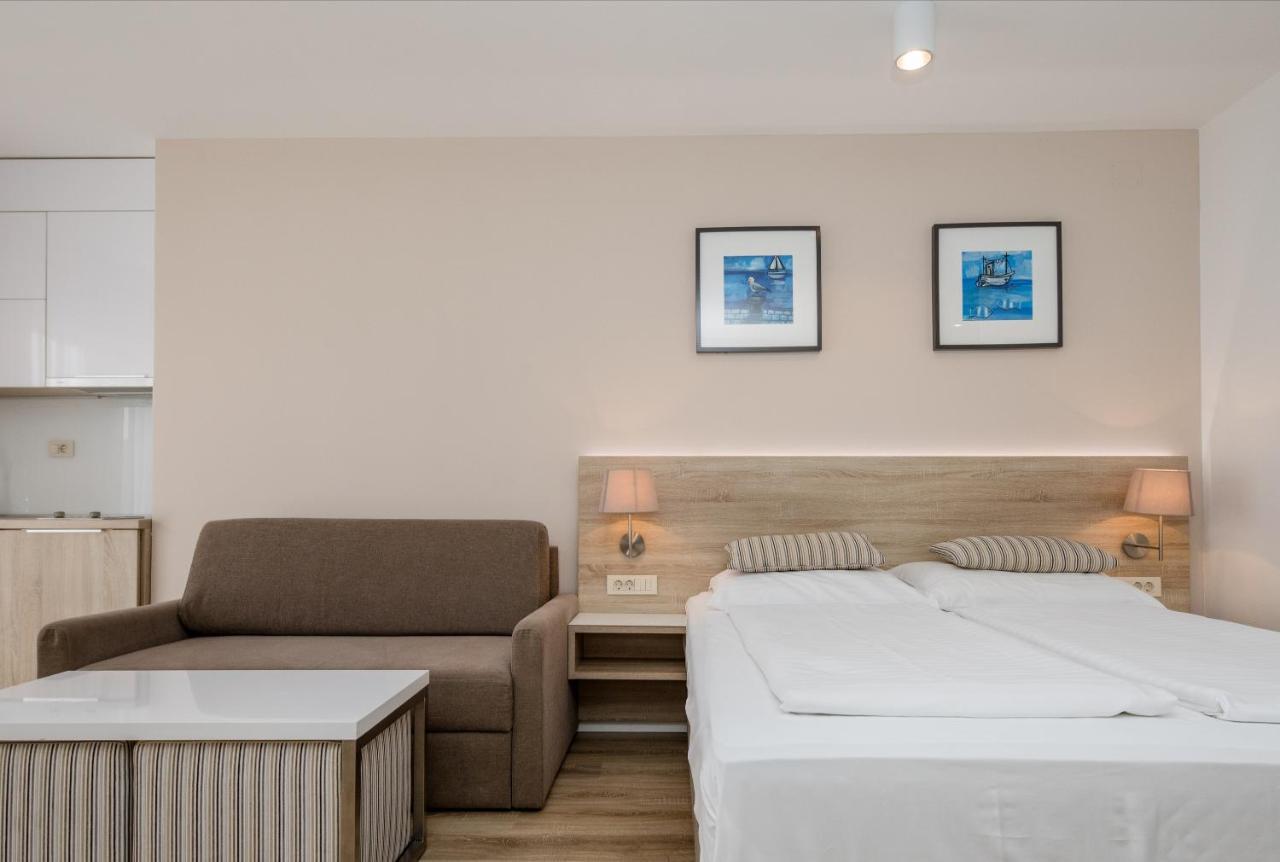 B&B Vila Sabbia Lopar Buitenkant foto