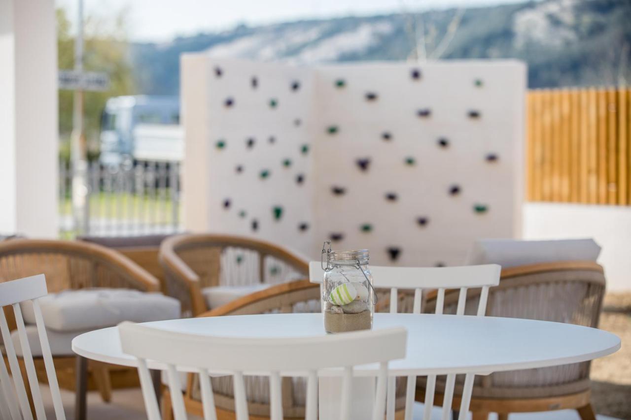 B&B Vila Sabbia Lopar Buitenkant foto